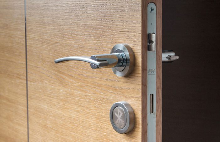 ¿Qué tan difícil es hackear una cerradura electrónica #Keyless?