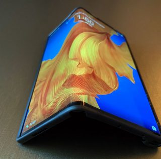 Mate Xs doblándose Mate Xs: ¡el smartphone recién anunciado esta aquí!