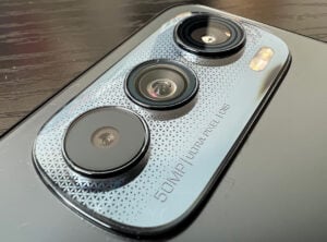 Las cámaras posteriores del Motorola Edge 30