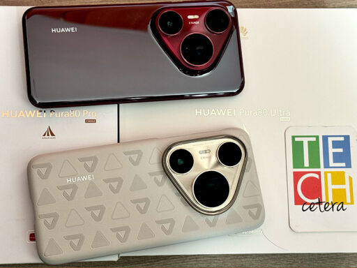 Dos miembros de la serie Pura 80