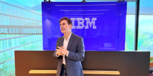 Hablando de IA ética con IBM