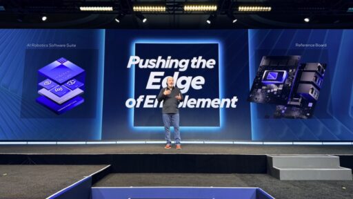 Panther Lake en el borde (Edge)